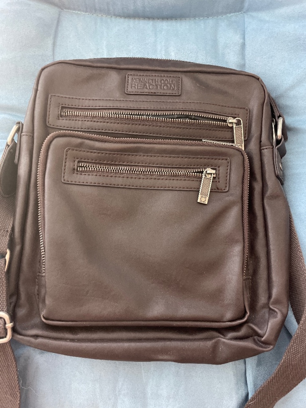 Leather shoulder bag unisex